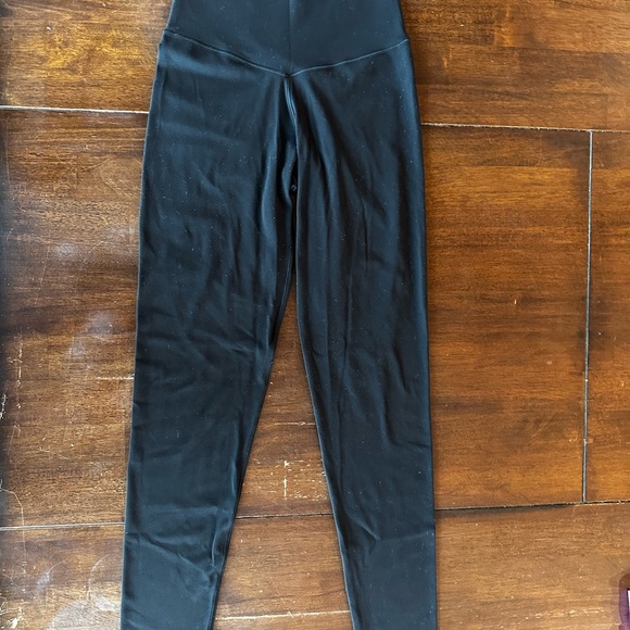 Offline By Aerie Black Leggings Size Extra Small - Picture 2 of 4